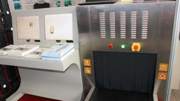 智能安檢機能不能及時檢出違禁品？