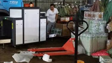 快遞安檢機(jī)過包時不注意這些問題就等著返廠維修吧