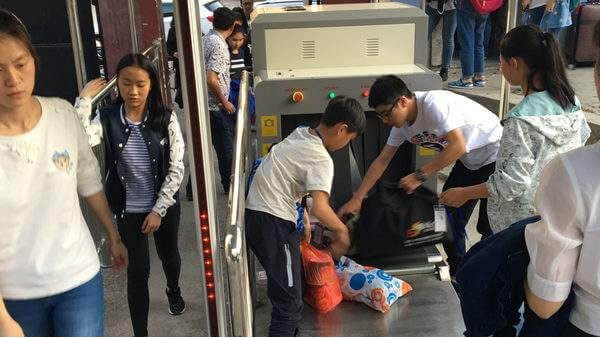 安檢系統定制為建設平安校園作出重要的保障